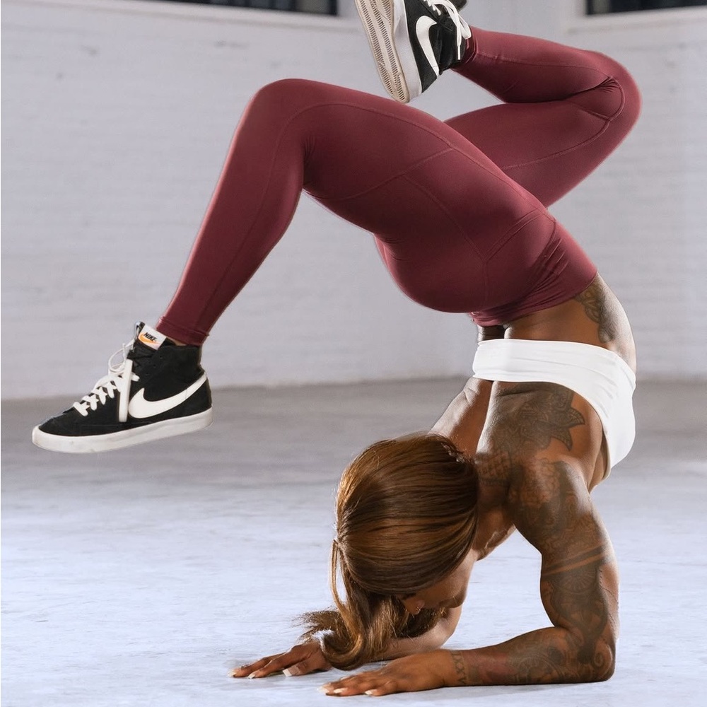 Violatethedresscode Maroon Luxe Pocket leggings NWT